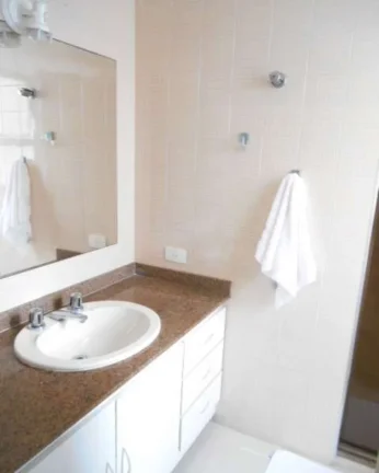 Imagem Apartamento a venda no Guarujá na Praia das Pitangueiras