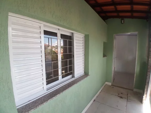 Imagem Casa geminada, 2 quartos, sendo 1 suíte - Santa Amélia