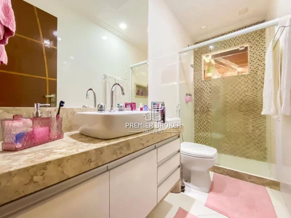 Imagem Casa à venda, 330 m² por R$ 2.300.000,00 - Bonsucesso - Teresópolis/RJ