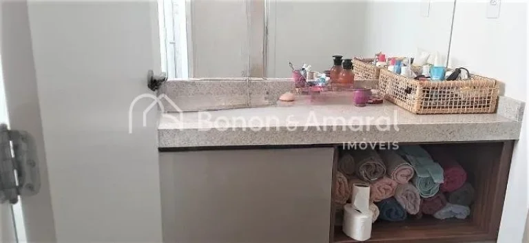 Imagem Lindo apartamento à venda com 3 quartos, sendo 2 suítes. O imóvel oferece conforto e praticidade ...