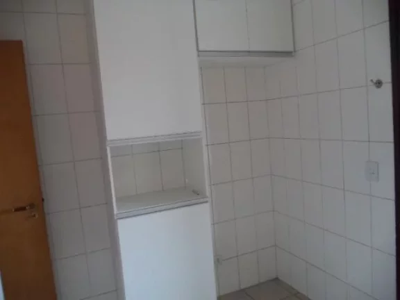 Imagem Apartamento - Área Útil: 70,79 m² - Localizado no centro da cidade, 01 quadra da rodoviária inte...