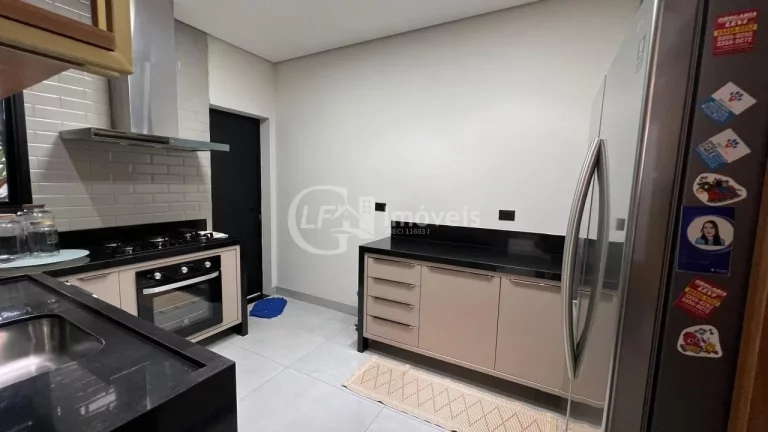 Imagem Casa à venda em Campo Grande-MS, Alphaville II: 2 quartos, 2 suítes, 3 salas, 2 banheiros, 4 vagas de garagem, 238m².