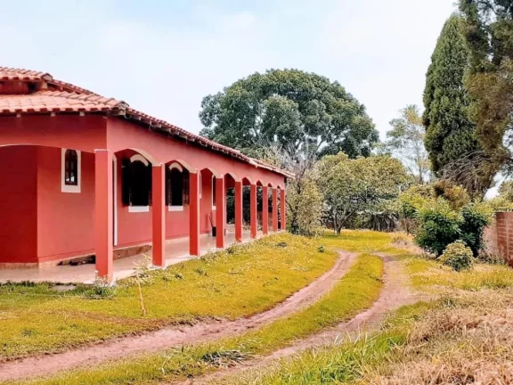 Imagem Maravilhosa Chácara a venda no bairro Lagoa Vermelha em Tatuí/ SP