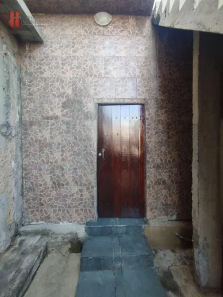 Imagem CASA AMPLA com 2 quartos para alugar na Vila Meriti em Duque de Caxias/RJ