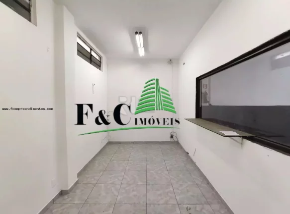 Imagem Barracão para Locação em Limeira, Parque Residencial ANAVEC, 2 banheiros, 7 vagas