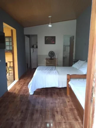 Imagem Casa para Venda em Ubatuba / SP no bairro Lázaro (Praia Domingos Dias)