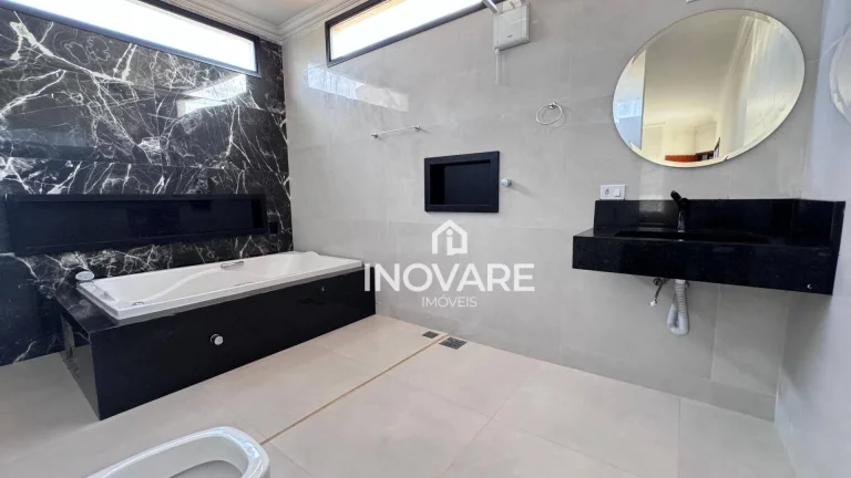 Imagem Casa com piscina, 4 dormitórios à venda, 400 m² por R$ 2.650.000 - Residencial Jardim Primavera - Itumbiara/GO