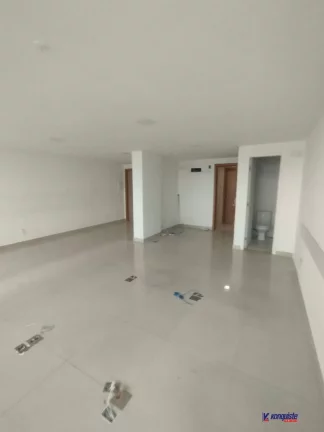 Imagem ALUGO SALAS CONJUGADAS NO EDIFÍCIO JORGE LEAL TRADE CENTER
