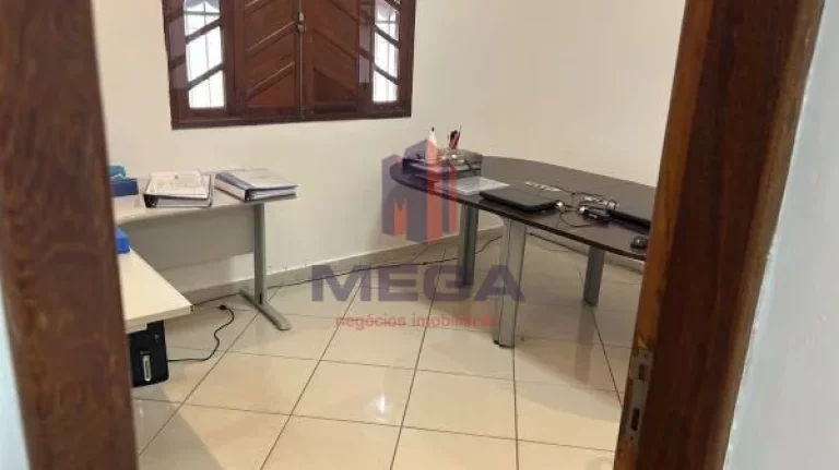 Imagem Mega vende Casa duplex com 5 quartos/ 2 suítes e 240m² de área construída em Jardim Guaranhuns