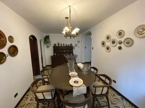 Imagem Casa a venda em Santos, sobrado, com piscina, perto do Orquidário e da praia