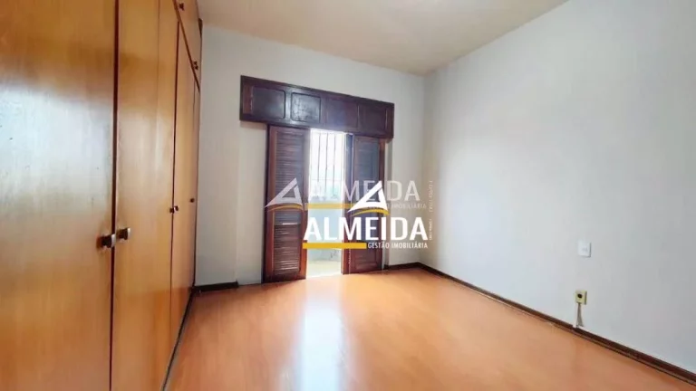 Imagem Apartamento com 3 dormitórios à venda, 133 m² por R$ 450.000,00 - Centro - Rio Claro/SP