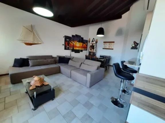 Cobertura duplex à venda em Ubatuba-SP, bairro Praia Grande, 4 quartos, 2 suítes, 2 salas, 2 banheiros, 4 vagas, 320m².