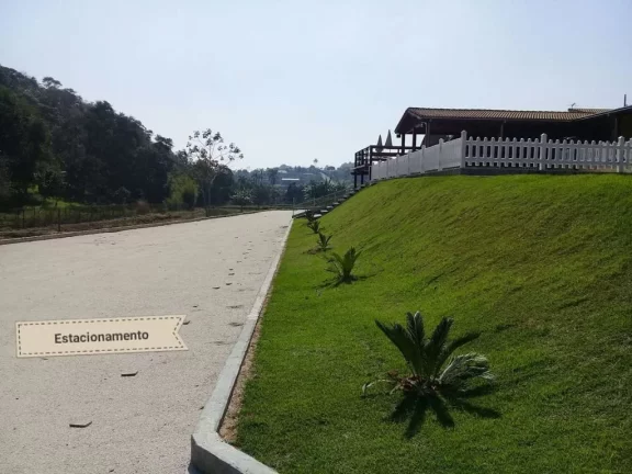 Imagem Chácara com 11 dormitórios, 10000 m² - venda por R$ 3.710.000,00 ou aluguel por R$ 22.000,00/mês - Parque Agrinco - Guararema/SP