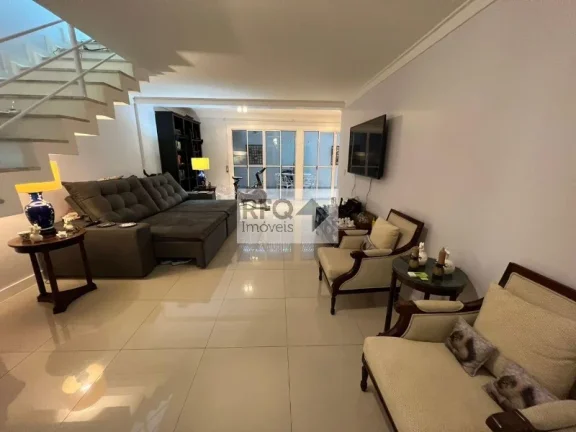 Imagem Impecável Casa em Condomínio no Brooklin Velho - 4 Quartos, 4 Suítes, 3 Salas, 5 Banheiros, 3 vagas, 269m² - Venda ou Locação em SP