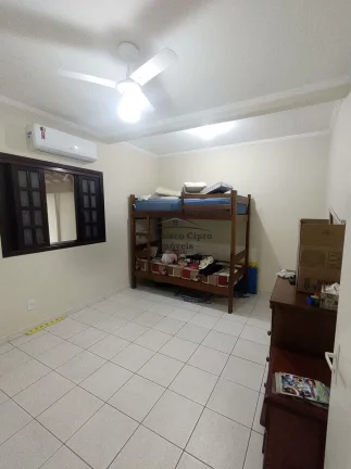 Imagem Casa para alugar no bairro Jardim França I - Guaratinguetá/SP