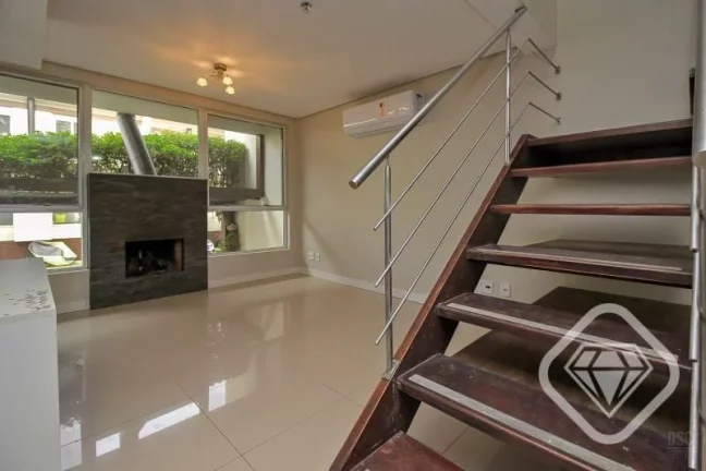 Imagem Casa em condomínio fechado com o maior pátio!

Você vai se surpreender com essa casa em condomín...