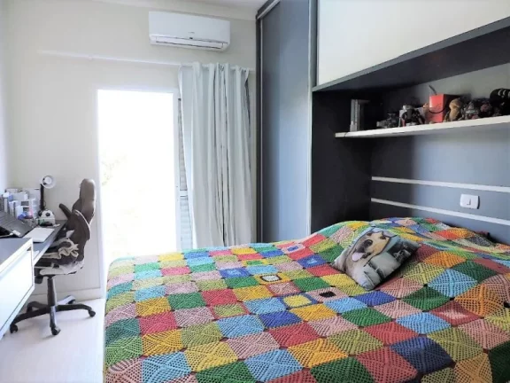 Imagem CASA COM 3 DORMITÓRIOS E MAIS UM REVERSÍVEL. 510 M² CONSTRUÍDOS EM LOTE DE 1.200M
