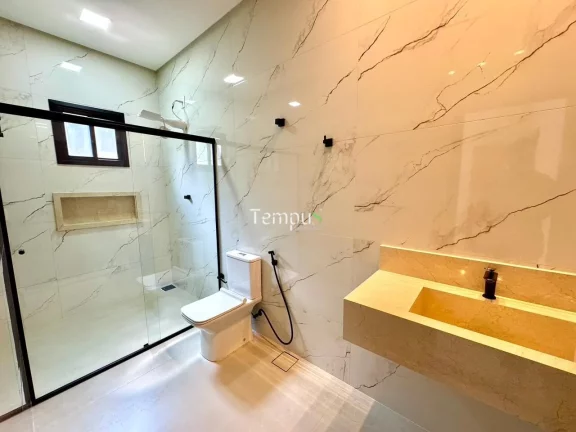 Imagem Casa Alto Padrão à venda no bairro Jardim América - Goiânia/GO