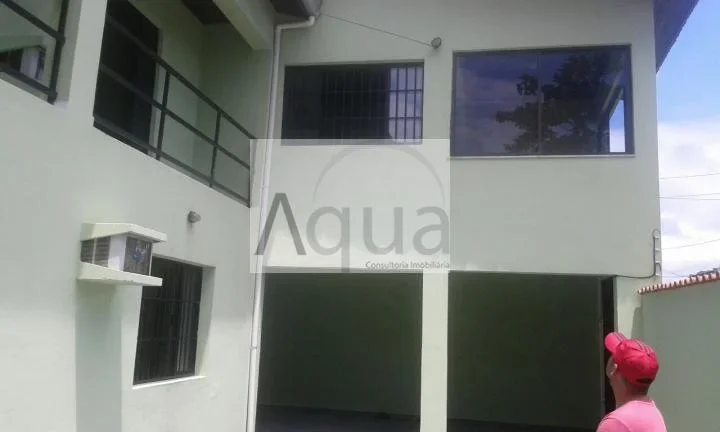 Imagem Casa para Venda em Itanhaém, Vila Loty, 5 dormitórios, 5 suítes, 2 banheiros, 6 vagas
