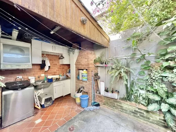 Imagem Cond. San Filipi - Casa 2d c/ terraço, armários e quintal com churrasqueira