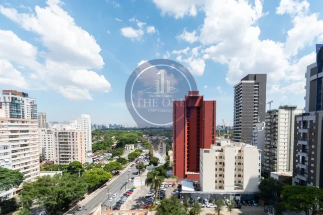 Imagem Amplo apartamento de luxo em Pinheiros, São Paulo-SP: 3 quartos, 3 suítes, 2 salas, 4 banheiros, 2 vagas, 178m². Aproveite!