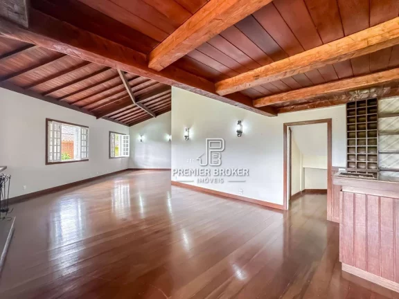 Imagem Casa à venda, 350 m² por R$ 1.495.000,00 - Albuquerque - Teresópolis/RJ