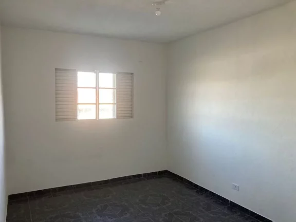 Imagem Casa com 2 dormitórios para alugar, 40 m² por R$ 1.400,00/mês - Calmon Viana - Poá/SP