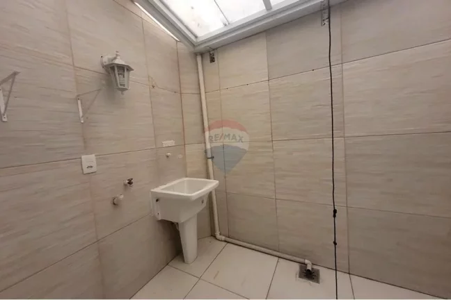 Imagem Casa com 2 quartos á venda em Oswaldo Cruz, Rio de Janeiro.