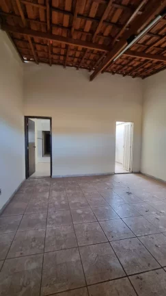 Imagem CASA Á VENDA NO CITY PETROPOLIS EM FRANCA /SP - Excelente casa no city Petrópolis parte alta com - 02 dormitórios - Sala - Cozinha - Lavanderia