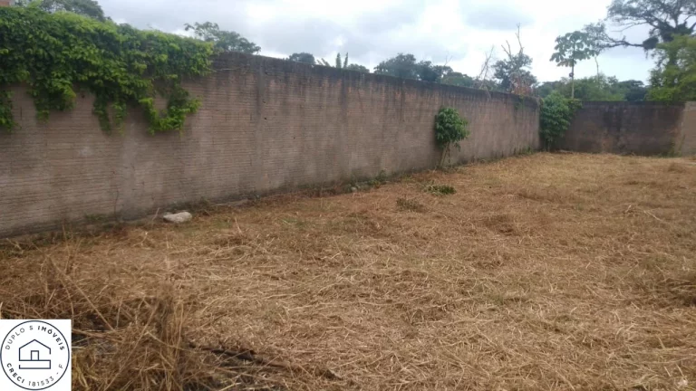 Imagem Terreno no Guarujá / Jardim Enseada / a 1 km da praia, perto da praia da enseada e Pernambuco.