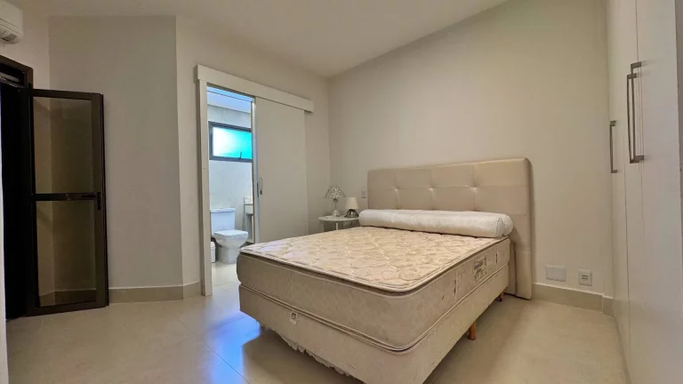 Imagem Apartamento com 3 dormitórios à venda, 96 m por R$ 2.400.000,00 - Riviera