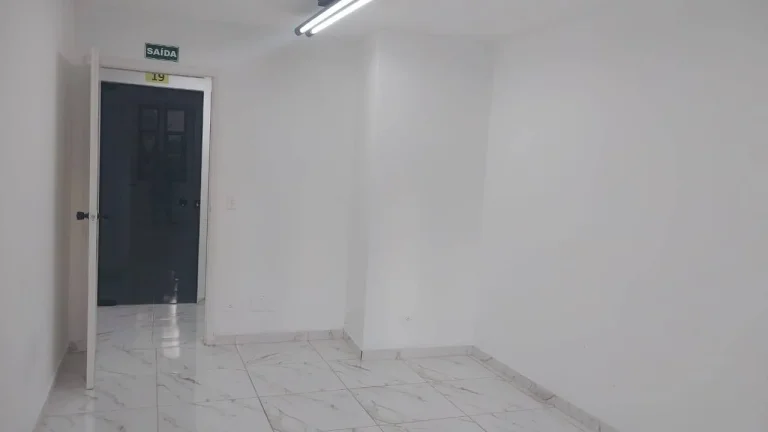 Imagem Sala comercial 15m² em Centro Empresarial