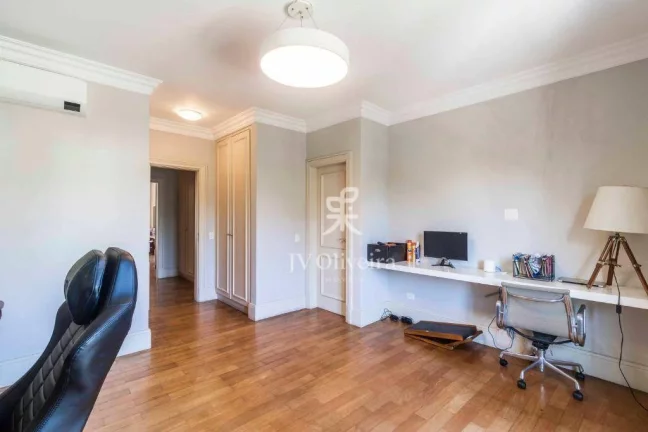Imagem Casa com 4 dormitórios à venda, 500 m²- Jardim Guedala - São Paulo/SP