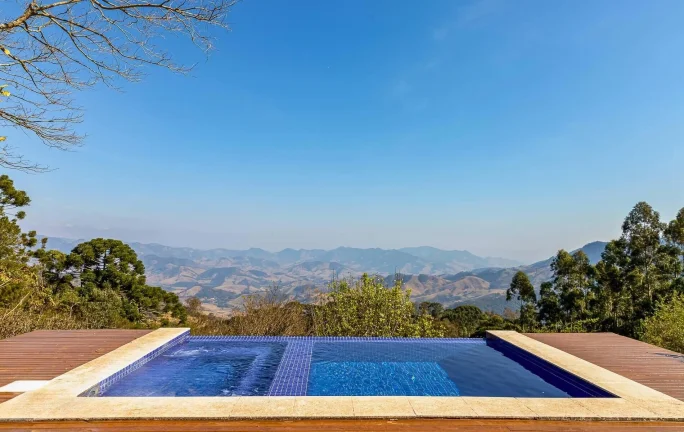 Imagem Refúgio Exclusivo | Vista Absoluta e 20.000 m² de Natureza em São Bento do Sapucaí