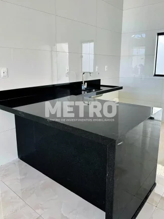 Imagem Casa à venda no Colinas do Rio com 3 quartos, piscina, PETROLINA - PE