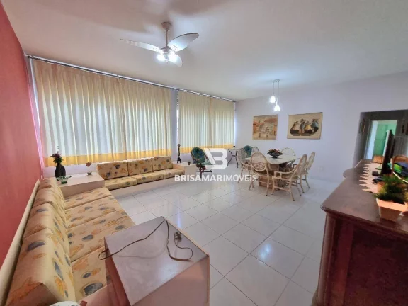 Imagem PITANGUEIRAS- UMA QUADRA DA PRAIA , LOCALIZAÇÃO ESPETACULAR , GARAGEM .