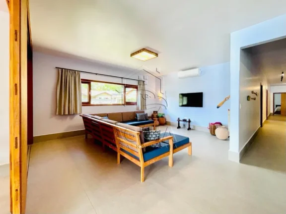 Imagem Casa pé na areia na Praia do Lázaro em Ubatuba!