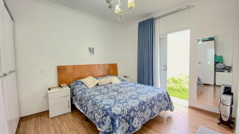 Imagem CASA À VENDA E COMPRA , CONDOMÍNIO ARAUCÁRIA, CAXAMBU, JUNDIAÍ