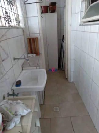 Imagem Apartamento 2 Quartos, 1 Vaga - Gonzaga - Santos/SP
