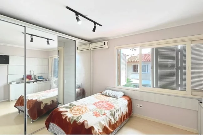 Imagem IJB 1200 Casa 610191048-19 - Casa à venda no bairro Ipanema - Porto Alegre/RS
