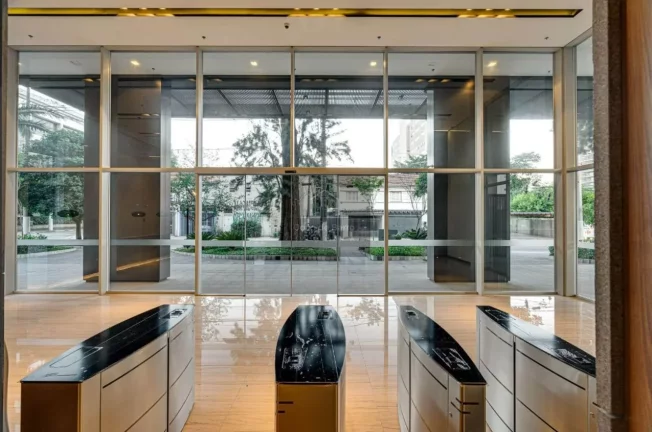 Imagem Sala Coml com 254 m² vão livre Icon Berrine