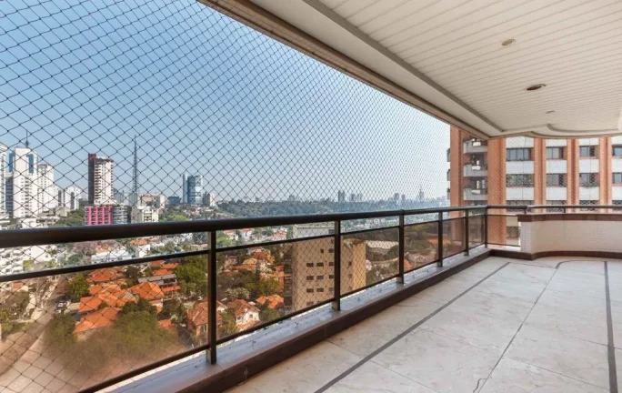 Imagem Luxuoso apartamento de 5 quartos e 4 suítes em Higienópolis, São Paulo-SP: 5 banheiros, 5 vagas de garagem e 450m² de área.