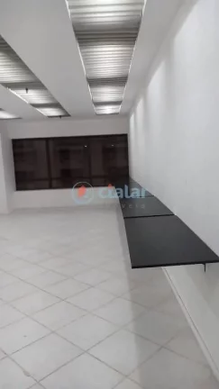 Imagem Sala, 28 m - venda por R$ 80.000,00 ou aluguel por R$ 1.656,90/mês - Centro - Rio de Janeiro/RJ Imagem Sala, 28 m - venda por R$ 80.000,00 ou aluguel por R$ 1.656,90/mês - Centro - Rio de Janeiro/RJ