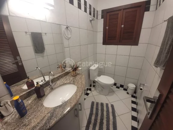 Imagem Linda Casa à Venda em Ponta Negra, Natal - 3 Suítes, Closet e mais!