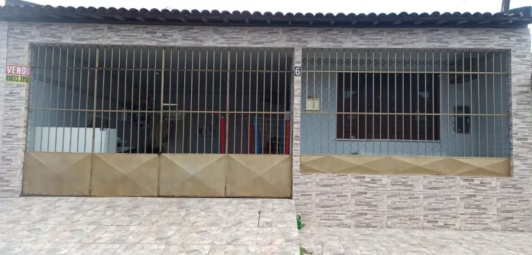 Casa no Eduardo Gomes - 3 Quartos, Suíte, 2 Banheiros, 2 Vagas de Garagem - Confira!