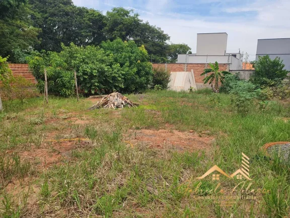 Imagem Terreno de esquina com 410 metros no Residencial do Bosque