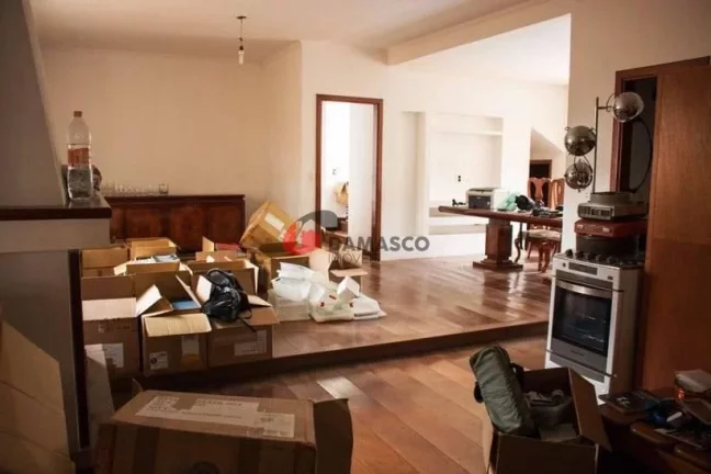 Imagem Casa à venda 4 Quartos, 3 Suites, 5 Vagas, 640M², Santa Maria, São Caetano do Sul - SP