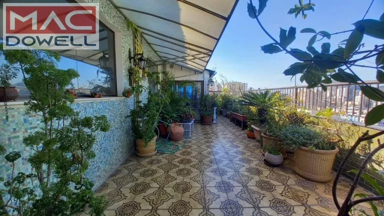 Imagem Cobertura duplex de 368 m² / 4 quartos - VENDA - Laranjeira/RJ