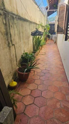 Imagem Casa com 3 dormitórios à venda, 190 m² por R$ 1.650.000,00 - Canto do Forte - Praia Grande/SP