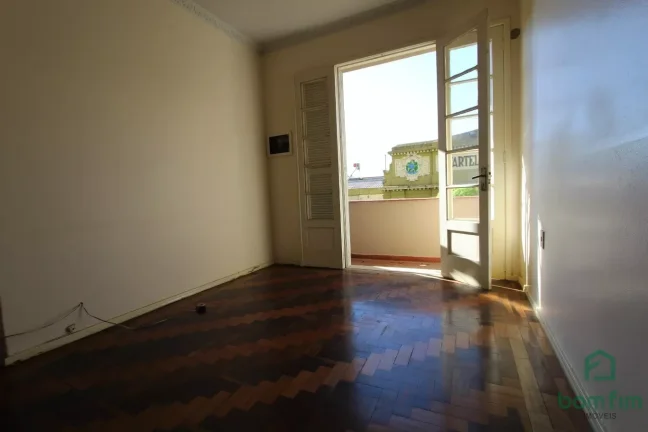 Imagem Apto de 4 dorm. para venda, ao lado do Gasômetro, Bairro Centro Histórico, Porto Alegre/RS.